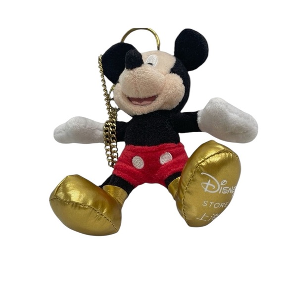 Shanghai Disney Store Exclusive Mickey Mouse Key Chain With Golden Shoes LE 5000 - Picture 8 of 14